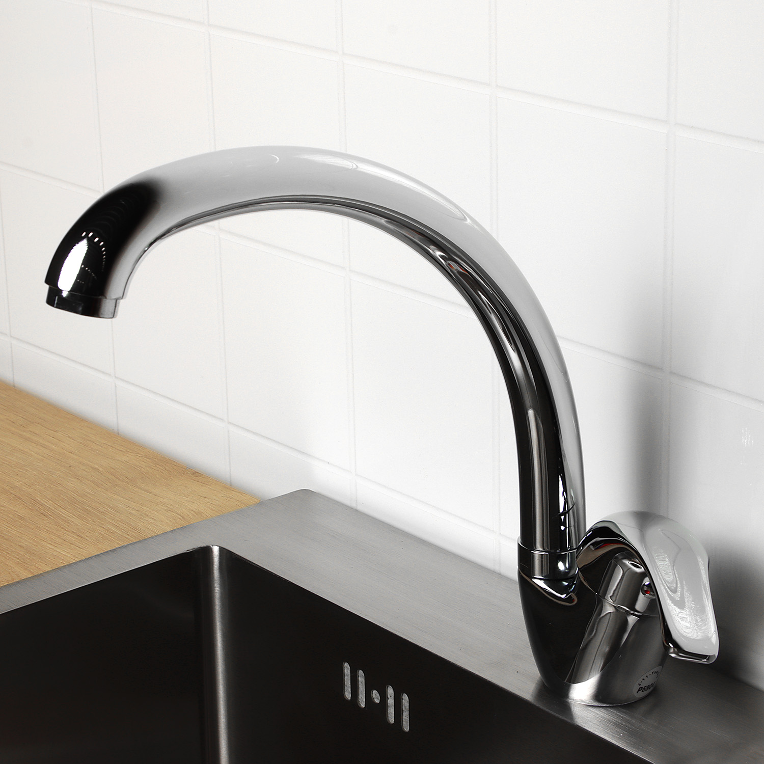 Смеситель для кухни Potato P5904, высокий излив, рычажный