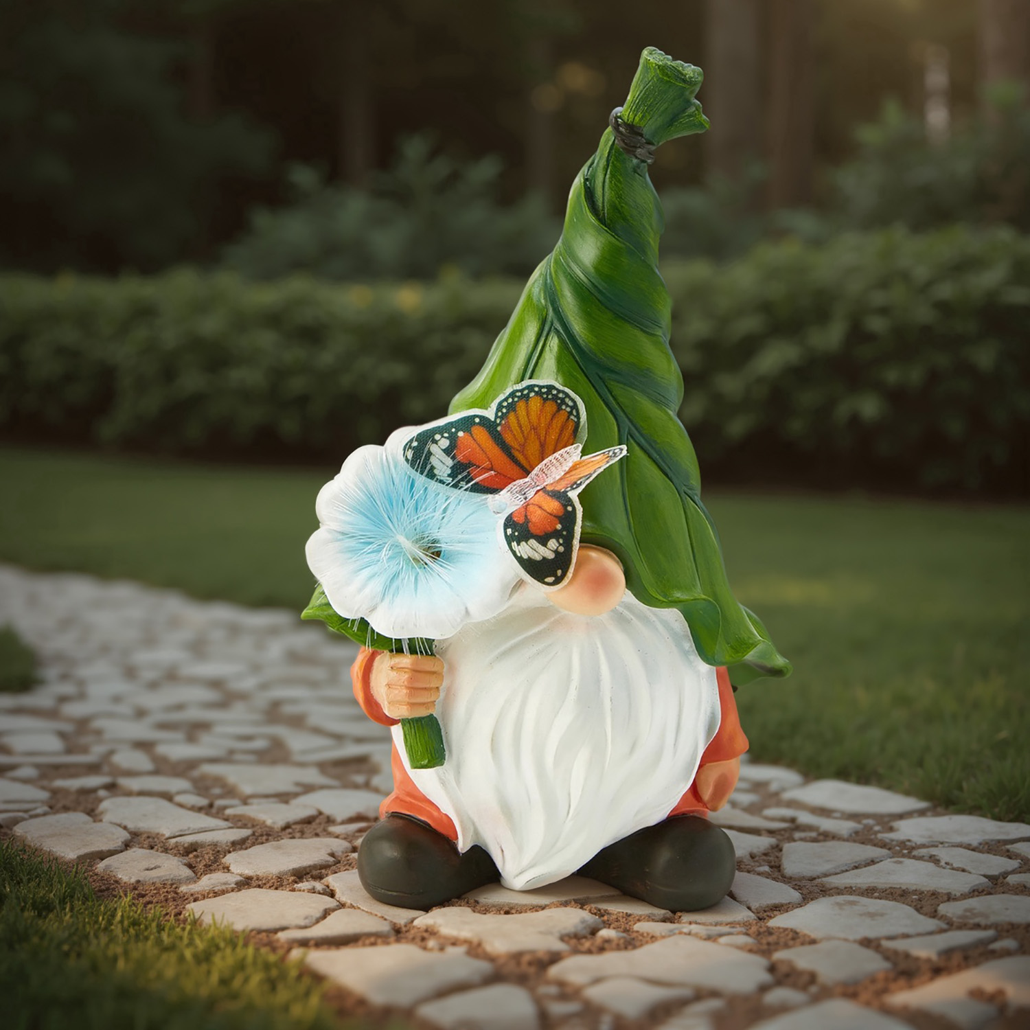 Садовая фигура с подсветкой "Гном с цветочком" 20х17х31.5см   10824129