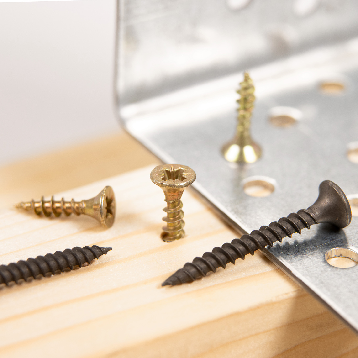 Шурупы жёлтые BROZEX пакет 3,5*16 (40шт) *10/100 Шурупы жёлтые BROZEX пакет 3,5*16 (40шт) *10/100