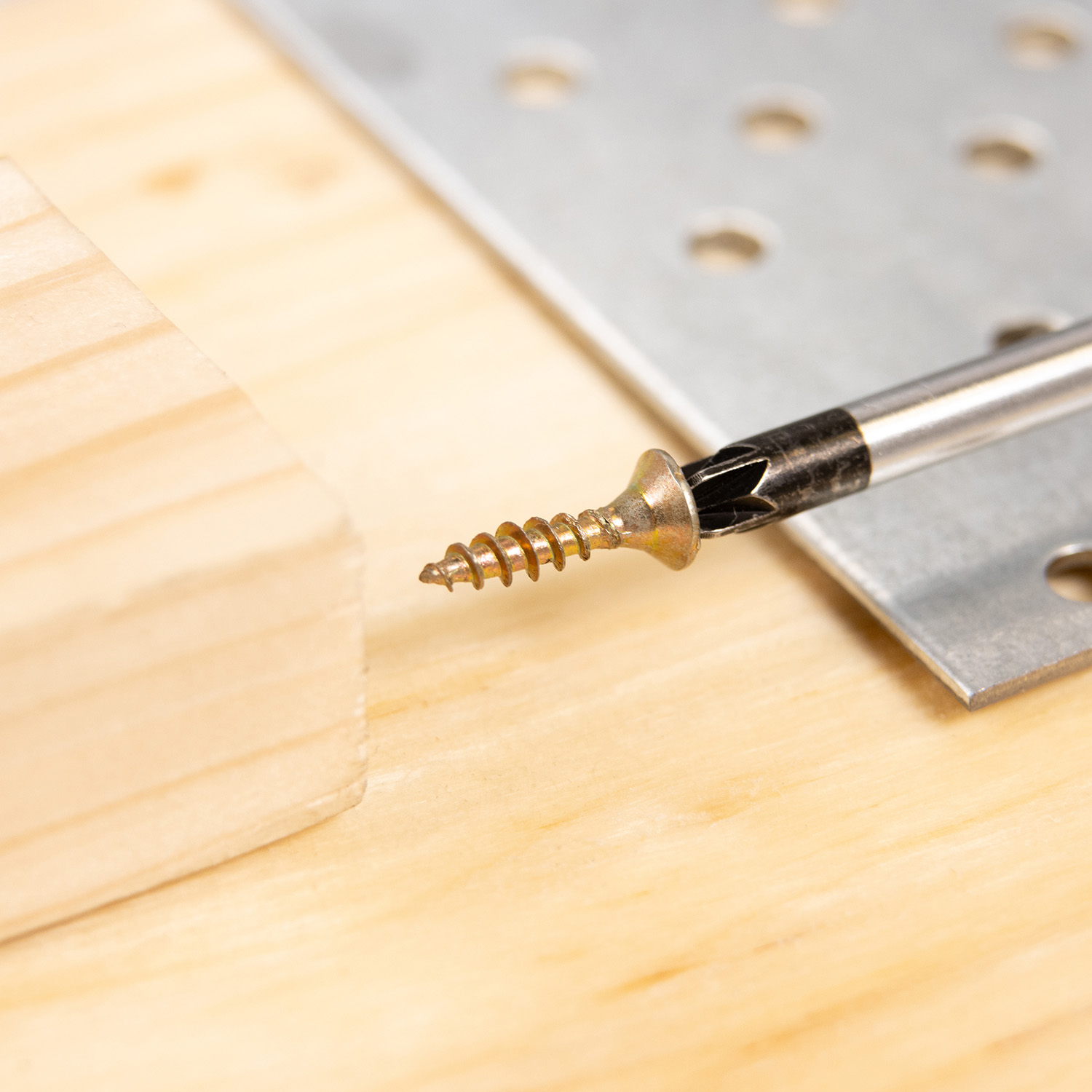 Шурупы жёлтые BROZEX пакет 3,5*16 (40шт) *10/100 Шурупы жёлтые BROZEX пакет 3,5*16 (40шт) *10/100