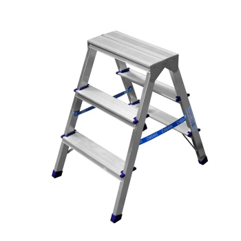яяяСтремянка алюминиевая 2-х сторонняя 3 ступени, выс.верхн. площ.0,65м 38825-03 "СИБИН" *1