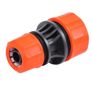 Муфта соединительная для 2-х шлангов Жук, 1/2"-3/4" Муфта соединительная для 2-х шлангов Жук, 1/2"-3/4"