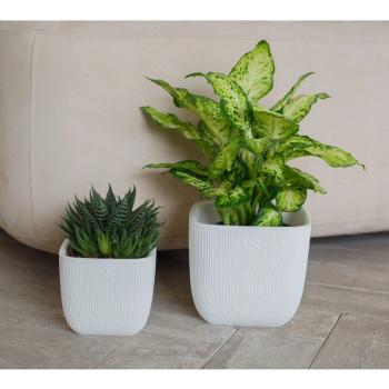 Кашпо пластм. "Фабио" 4,7л 190х190мм h190мм со вставкой Белый AMF-4,7-01  ("VipSet") *1/8