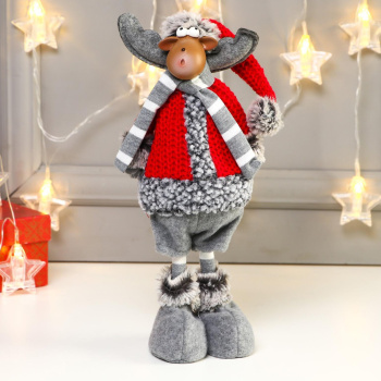 Кукла интерьерная "Лосик в красной шубке и колпаке" 34 см 2315144